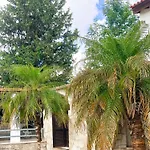 Koutsini * Πάνω Ακουρδάλεια