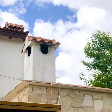 Koutsini * Pano Akourdalia