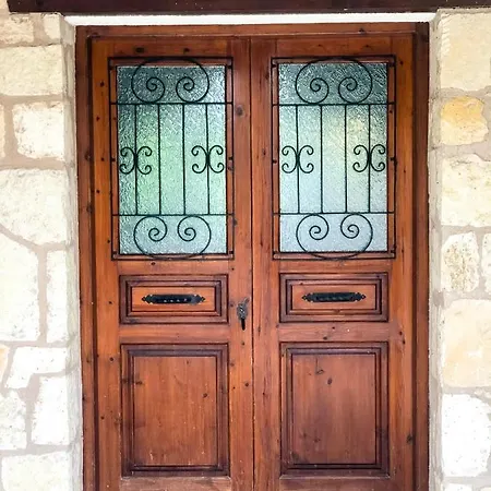 Koutsini Villa Pano Akourdalia