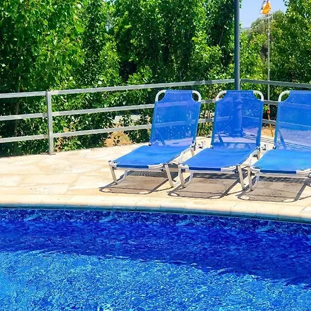 Koutsini Pano Akourdalia